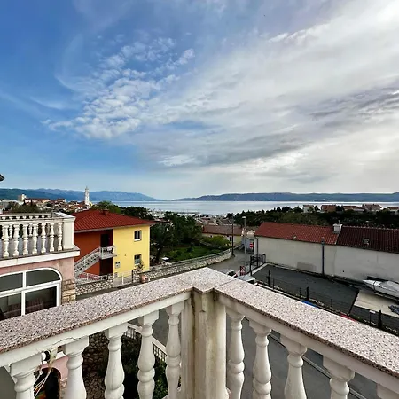 Sea View 10 Min Walk To And Center Apartman